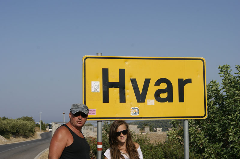 Hwar